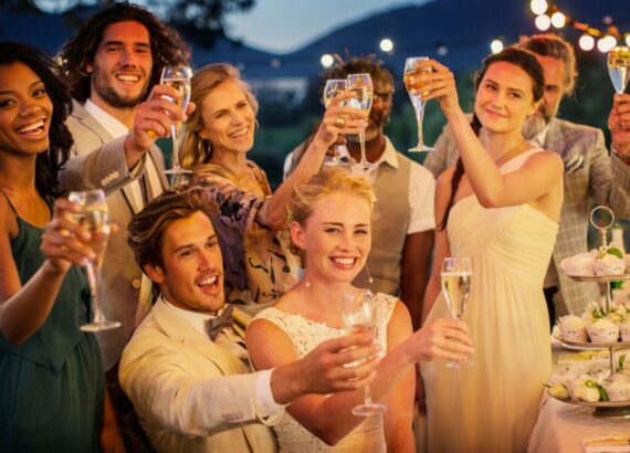 Alkoholfreier Schaumwein